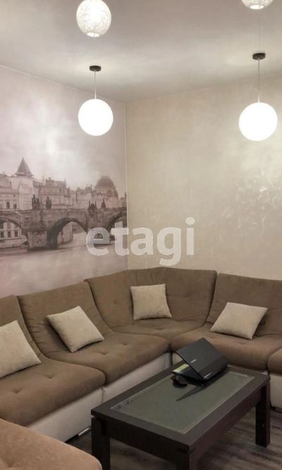 Лот: 20744861. Фото: 1. Сдам 4-комн. кв. 90 кв.м. Красноярск... Квартиры, студии