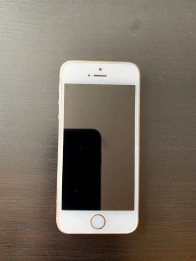 Лот: 14055899. Фото: 1. Iphone 5s 16gb gold. Смартфоны