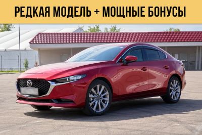 Лот: 25736390. Фото: 1. Красный седан Mazda 3 (BP) 2020... Автомобили
