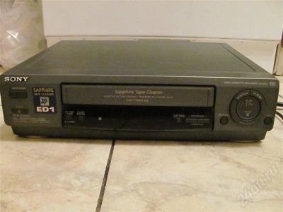Лот: 658506. Фото: 1. Видеомагнитофон Sony. Видеомагнитофоны