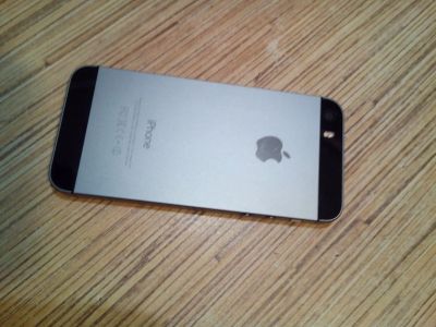 Лот: 4542436. Фото: 1. Iphone 5s 16 Gb. Смартфоны