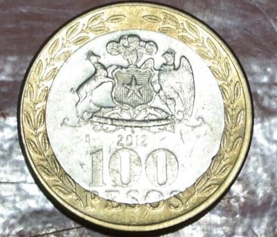 Лот: 10038396. Фото: 1. Экзотика с рубля (8382) Чили. Остальные страны