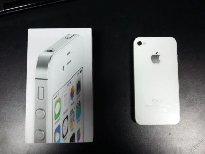 Лот: 5949382. Фото: 1. Iphone 4s 8gb. Смартфоны