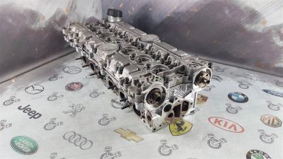 Лот: 23587623. Фото: 1. Головка блока цилиндров Volvo... Двигатель и элементы двигателя