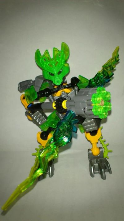 Лот: 5385106. Фото: 1. LEGO Bionicle Protector of Jungle... Конструкторы