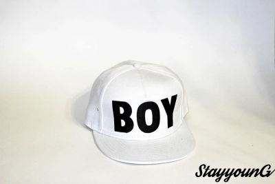 Лот: 4152389. Фото: 1. Бейсболка BOY. Другое (одежда, обувь, галантерея)