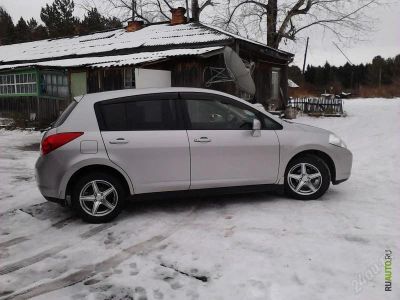 Лот: 1398632. Фото: 1. Продам Nissan Tiida. Автомобили