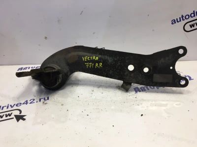 Лот: 21716180. Фото: 1. рычаг продольный Opel Vectra С. Двигатель и элементы двигателя