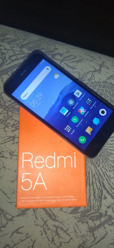 Лот: 19063390. Фото: 1. Redmi 5a. Смартфоны