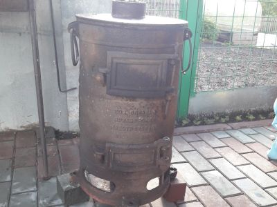 Лот: 16138005. Фото: 1. Печь круглая чугунная. Отопительные котлы, печи