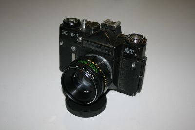 Лот: 11753670. Фото: 1. Фотоаппарат Зенит ЕТ. Плёночные зеркальные