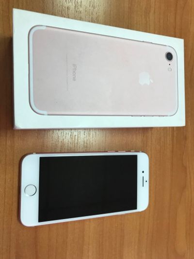 Лот: 15224142. Фото: 1. iPhone 7 32GB Rose Gold. Смартфоны