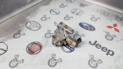 Лот: 23585778. Фото: 1. Клапан VVT-i Mazda Familia ZL-VE... Двигатель и элементы двигателя