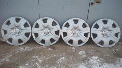 Лот: 13214433. Фото: 1. Колпаки Toyota Fielder. Колпаки