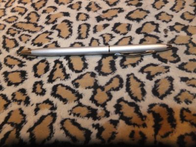 Лот: 4915769. Фото: 1. Ручка шариковая, поворотная, металлическая... Ручки, карандаши, маркеры