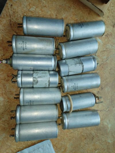 Лот: 25633155. Фото: 1. конденсатор К50-6. Конденсаторы