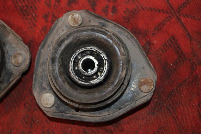 Лот: 3784832. Фото: 1. Чашки передние Toyota corona. Ходовая, подвеска, рулевое управление