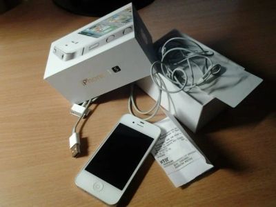 Лот: 4624524. Фото: 1. Iphone 4s 16gb white. Дисплеи, дисплейные модули, тачскрины