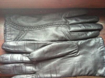 Лот: 6886171. Фото: 1. новые кожаные перчатки 7,5 черные. Перчатки, варежки, митенки
