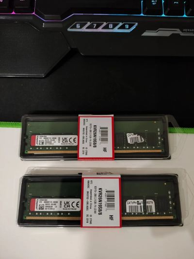 Лот: 21130266. Фото: 1. 16Gb (2x8Gb) DDR4 Kingston KVR26N19S... Оперативная память