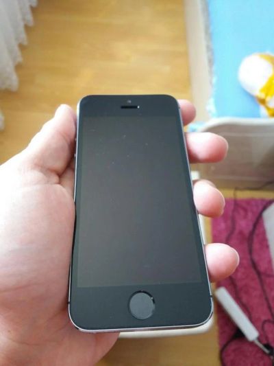 Лот: 7270856. Фото: 1. iPhone 5s 16 G. Смартфоны