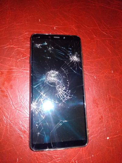 Лот: 14279745. Фото: 1. Samsung a 9 a920f. Смартфоны