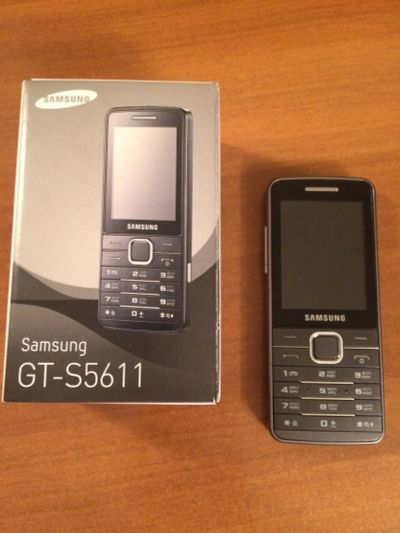 Лот: 9347976. Фото: 1. Алюминиевый Samsung gt-5611. Кнопочные мобильные телефоны