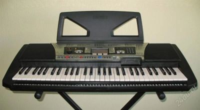 Лот: 943142. Фото: 1. Синтезатор Yamaha PSR-350. Клавишные