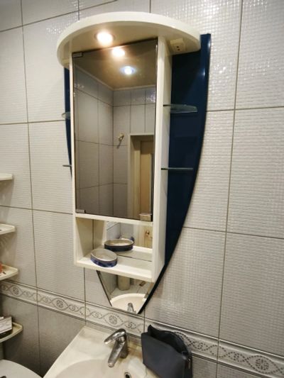 Лот: 25820943. Фото: 1. Гарнитур в ванную комнату. Мебель для ванной комнаты