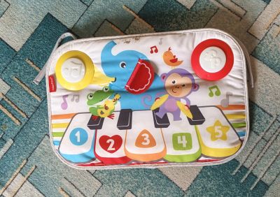 Лот: 25710429. Фото: 1. Коврик Fisher-Price сенсорное... Развивающие коврики