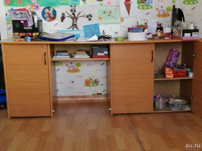 Лот: 13672788. Фото: 1. Стол с тумбами. Компьютерные и письменные столы
