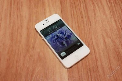 Лот: 2371391. Фото: 1. Продам Apple iPhone 4S белый/white... Смартфоны