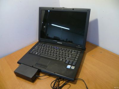 Лот: 17915011. Фото: 1. Ноутбук Samsung NP-R20. Ноутбуки