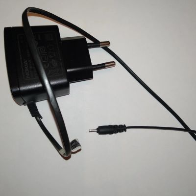 Лот: 16251199. Фото: 1. Зарядное устройство Nokia Ac-3e. Зарядные устройства, блоки питания, адаптеры сетевые для смартфонов
