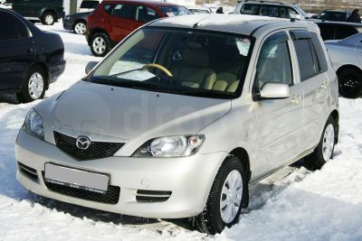 Лот: 8528896. Фото: 1. Продам Mazda Demio 2003 г. Автомобили