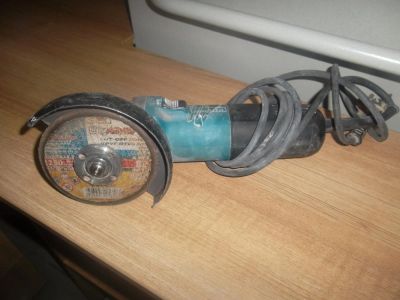 Лот: 4159893. Фото: 1. Продам шлифовальную машину Makita... Электроинструмент