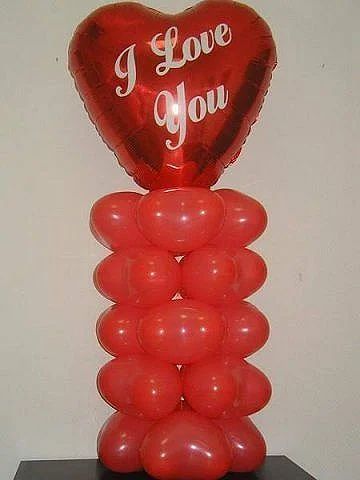 Лот: 3685608. Фото: 1. Сердечко из шаров настольная композиция... Воздушные шары