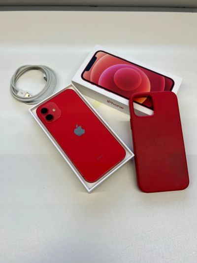 Лот: 19835418. Фото: 1. Apple iPhone 12 128Gb Red | хорошее... Смартфоны