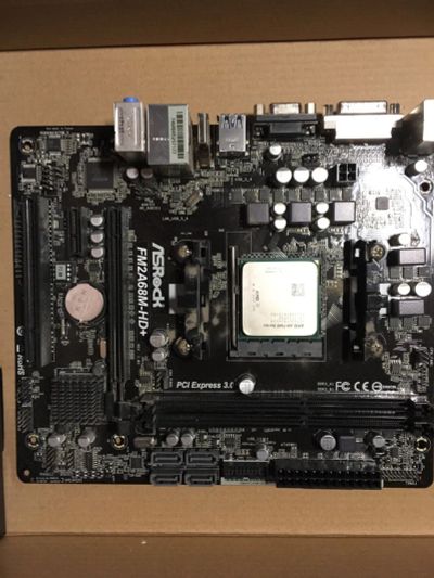 Лот: 19392321. Фото: 1. Amd A8 7600 + MB ASRock FM2A68M-HD... Материнские платы