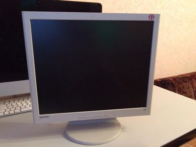 Лот: 8492191. Фото: 1. Samsung samatron 72v. ЖК-мониторы