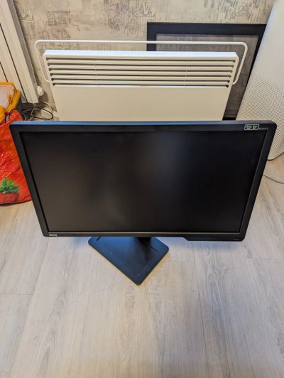 Лот: 21091017. Фото: 1. Монитор Benq XL2411. ЖК-мониторы