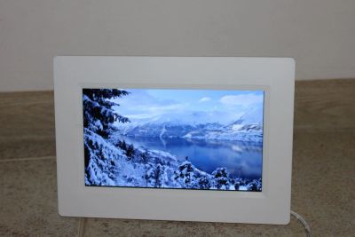 Лот: 10860875. Фото: 1. Цифровая фоторамка Digma 7" PF-733. Фоторамки, фотоальбомы