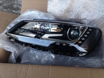Лот: 10228125. Фото: 1. Фары Ксенон BI Xenon VW Jetta... Оптика и освещение
