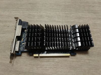 Лот: 12750113. Фото: 1. Asus Gt210 1024mb. Видеокарты