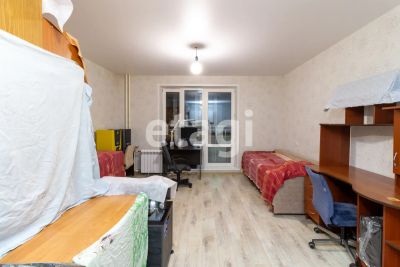 Лот: 25606719. Фото: 1. 2-комн. квартира , Красноярск... Квартиры, студии