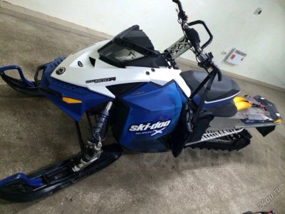 Лот: 5718248. Фото: 1. Ski-Doo Summit x154 800r. Снегоходы, квадроциклы