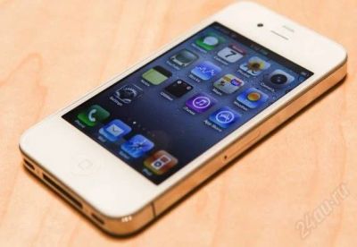 Лот: 2787577. Фото: 1. Apple Iphone 4 32 гб белый, neverlock. Смартфоны