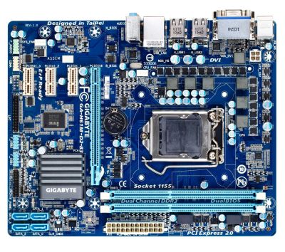 Лот: 6601056. Фото: 1. GigaByte GA-H61M-D2-B3 rev1.0... Материнские платы