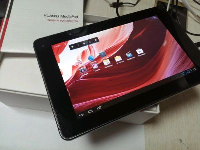 Лот: 16680442. Фото: 1. Планшет Huawei Mediapad Металлический... Планшеты
