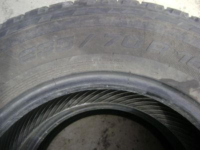 Лот: 4099647. Фото: 1. шины 2шт 235х70х16 Мешлен. Шины